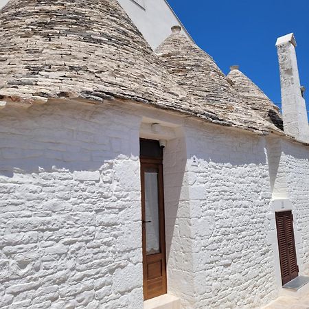 Готель Trulli Matrice Альберобелло Екстер'єр фото