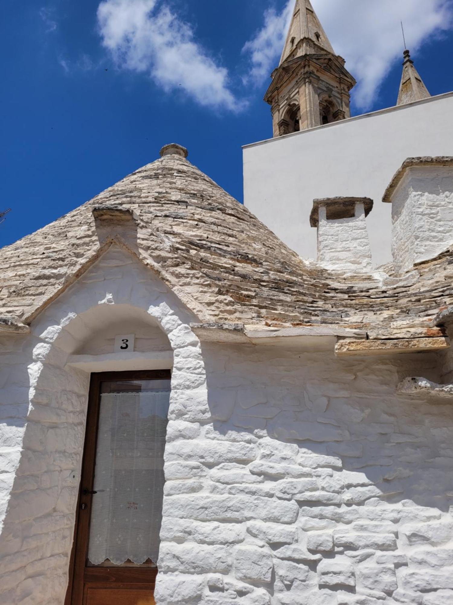 Готель Trulli Matrice Альберобелло Екстер'єр фото