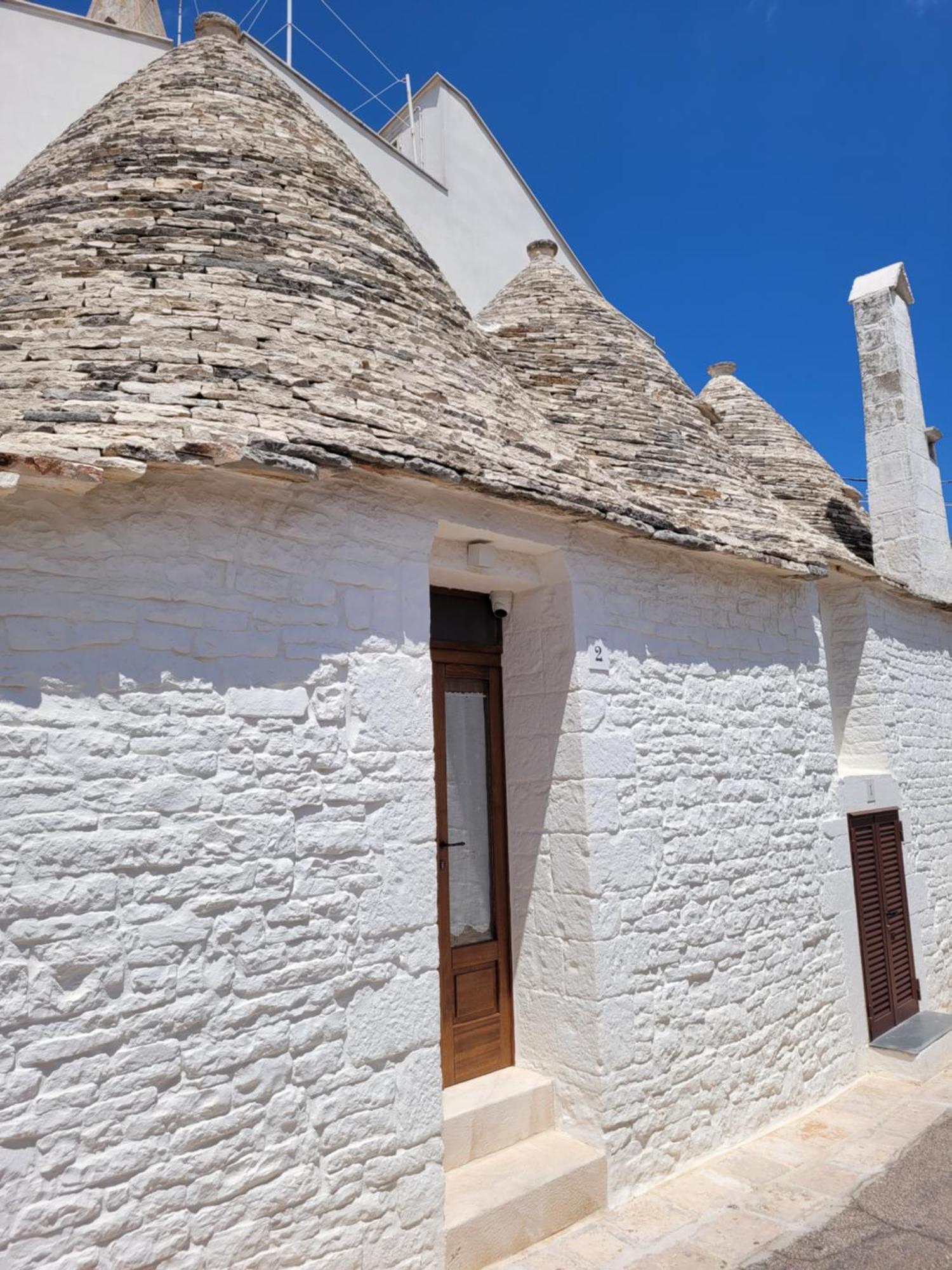 Готель Trulli Matrice Альберобелло Екстер'єр фото